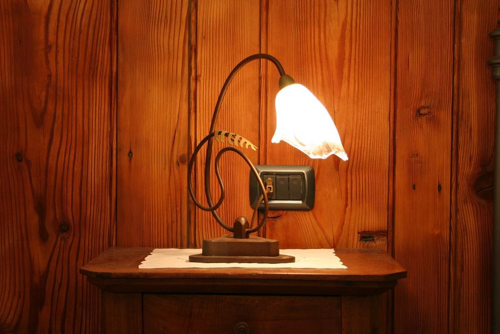 Maison Chante Lune Introd Kamer foto